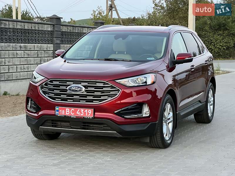 Позашляховик / Кросовер Ford Edge 2019 в Рівному