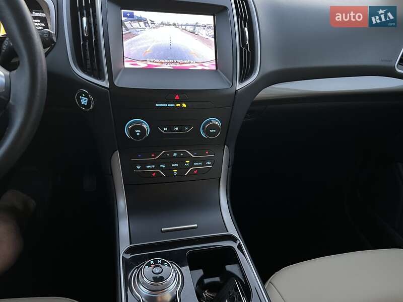 Позашляховик / Кросовер Ford Edge 2019 в Рівному