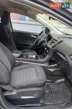 Позашляховик / Кросовер Ford Edge 2020 в 