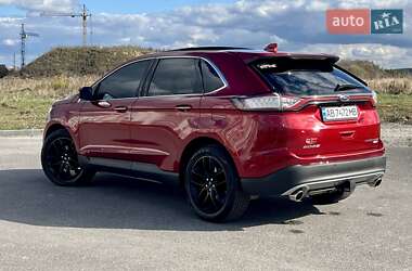 Позашляховик / Кросовер Ford Edge 2015 в 