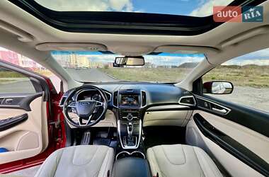 Позашляховик / Кросовер Ford Edge 2015 в 