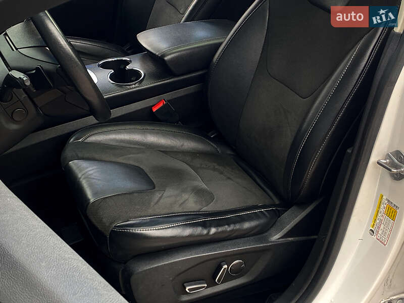 Позашляховик / Кросовер Ford Edge 2017 в Києві