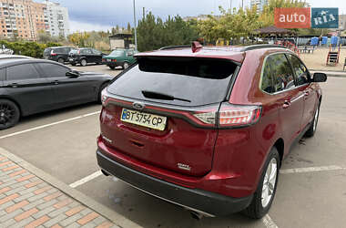 Внедорожник / Кроссовер Ford Edge 2016 в 