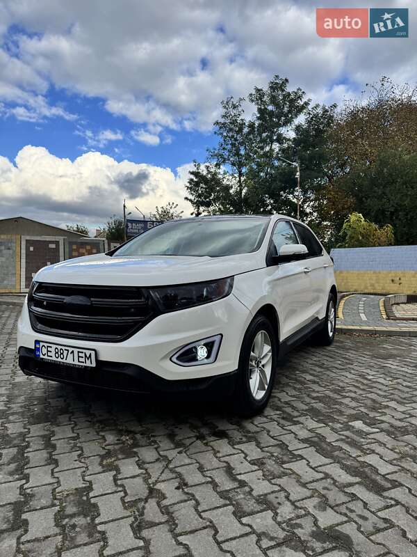 Позашляховик / Кросовер Ford Edge 2016 в Чернівцях
