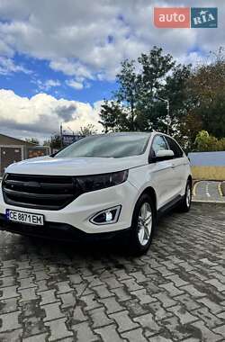 Позашляховик / Кросовер Ford Edge 2016 в 