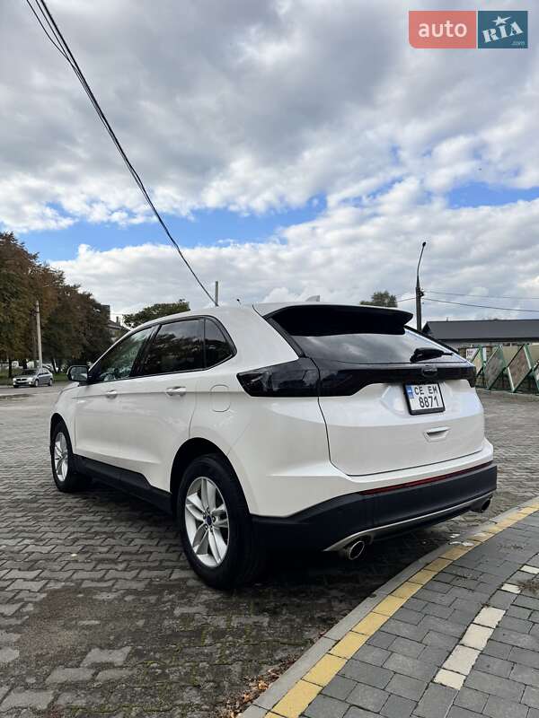 Позашляховик / Кросовер Ford Edge 2016 в Чернівцях