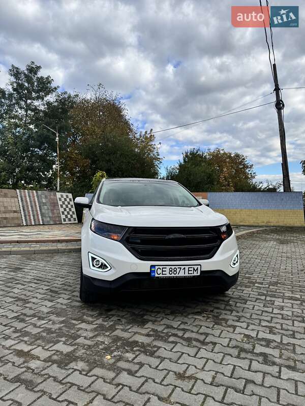 Позашляховик / Кросовер Ford Edge 2016 в Чернівцях