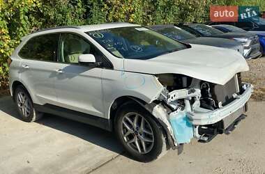 Внедорожник / Кроссовер Ford Edge 2022 в 
