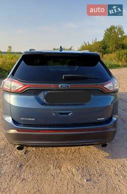 Внедорожник / Кроссовер Ford Edge 2017 в 