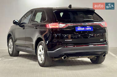 Внедорожник / Кроссовер Ford Edge 2016 в 