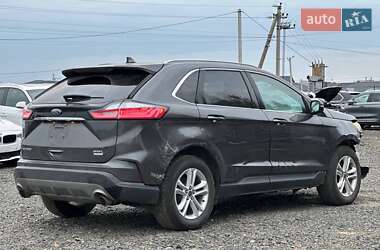 Внедорожник / Кроссовер Ford Edge 2020 в 