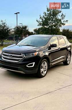 Позашляховик / Кросовер Ford Edge 2018 в 
