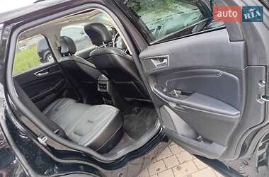 Внедорожник / Кроссовер Ford Edge 2017 в 