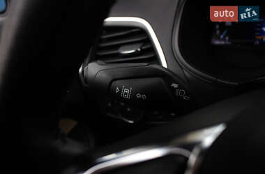 Внедорожник / Кроссовер Ford Edge 2022 в 