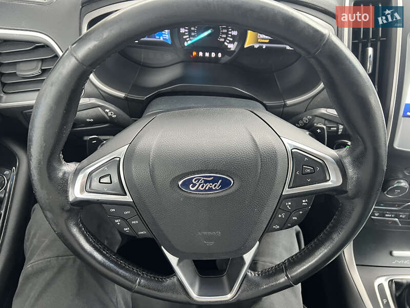 Позашляховик / Кросовер Ford Edge 2016 в Києві фото 15 Позашляховик / Кросовер Ford Edge 2016 в Києві