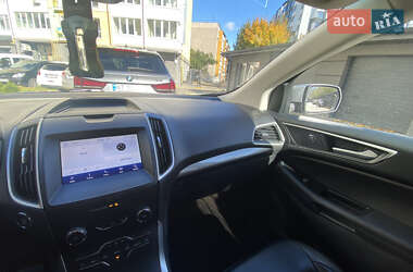 Позашляховик / Кросовер Ford Edge 2020 в 
