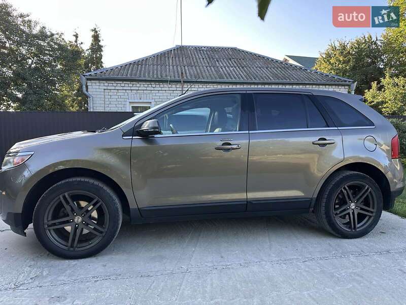 Позашляховик / Кросовер Ford Edge 2014 в Переяславі