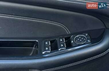 Позашляховик / Кросовер Ford Edge 2017 в  фото 6 Позашляховик / Кросовер Ford Edge 2017 в