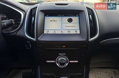 Позашляховик / Кросовер Ford Edge 2017 в  фото 14 Позашляховик / Кросовер Ford Edge 2017 в