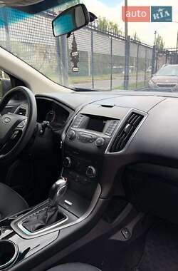 Позашляховик / Кросовер Ford Edge 2015 в  фото 9 Позашляховик / Кросовер Ford Edge 2015 в