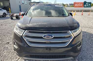 Позашляховик / Кросовер Ford Edge 2015 в  фото 5 Позашляховик / Кросовер Ford Edge 2015 в