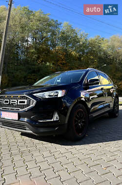 Внедорожник / Кроссовер Ford Edge 2020 в Черновцах