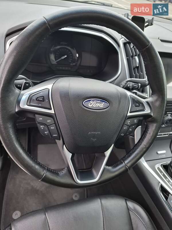 Внедорожник / Кроссовер Ford Edge 2015 в Киеве