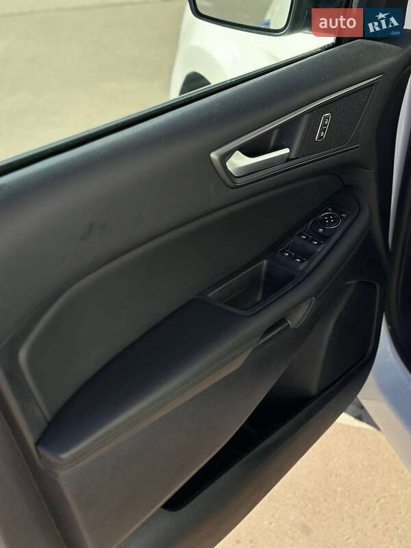 Позашляховик / Кросовер Ford Edge 2020 в Києві фото 18 Позашляховик / Кросовер Ford Edge 2020 в Києві