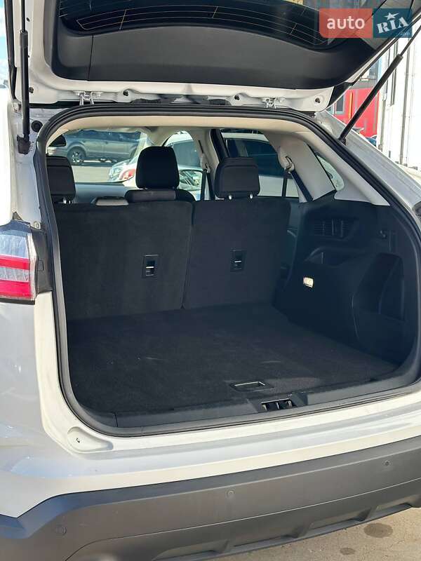 Позашляховик / Кросовер Ford Edge 2020 в Києві фото 44 Позашляховик / Кросовер Ford Edge 2020 в Києві
