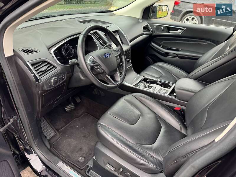 Позашляховик / Кросовер Ford Edge 2020 в Рівному