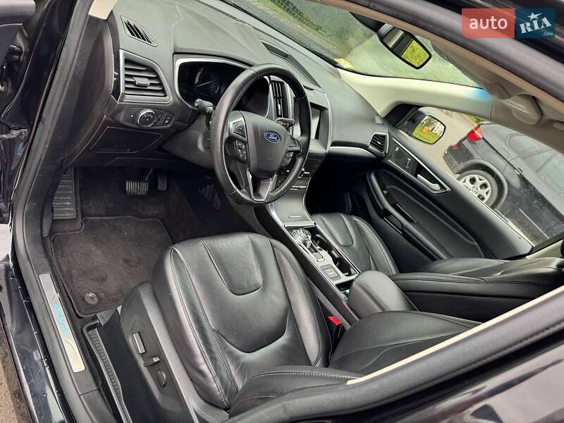 Позашляховик / Кросовер Ford Edge 2020 в Рівному