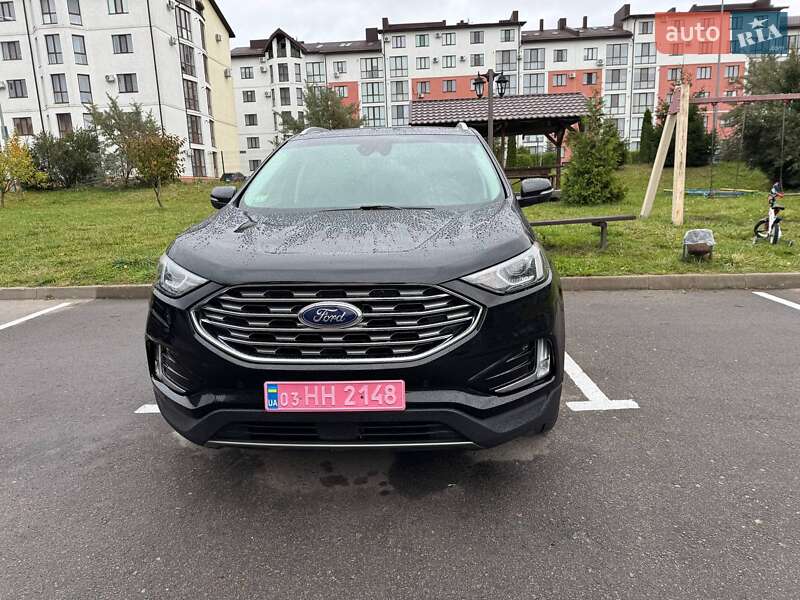 Позашляховик / Кросовер Ford Edge 2020 в Рівному