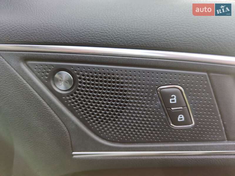 Внедорожник / Кроссовер Ford Edge 2020 в Харькове фото 23 Внедорожник / Кроссовер Ford Edge 2020 в Харькове