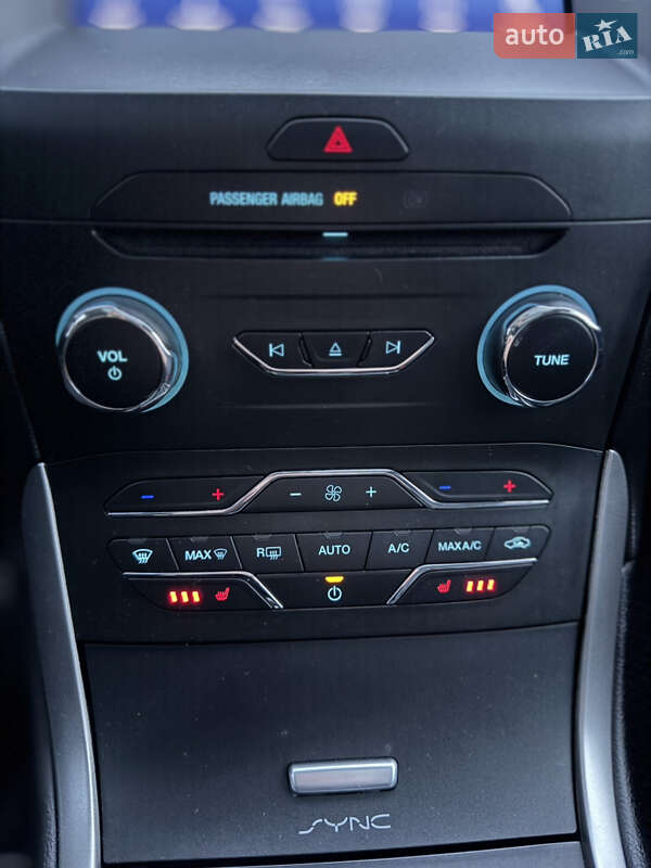 Внедорожник / Кроссовер Ford Edge 2016 в Виннице