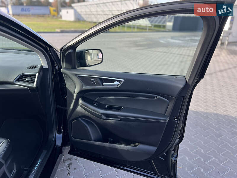 Внедорожник / Кроссовер Ford Edge 2017 в Владимире фото 14 Внедорожник / Кроссовер Ford Edge 2017 в Владимире