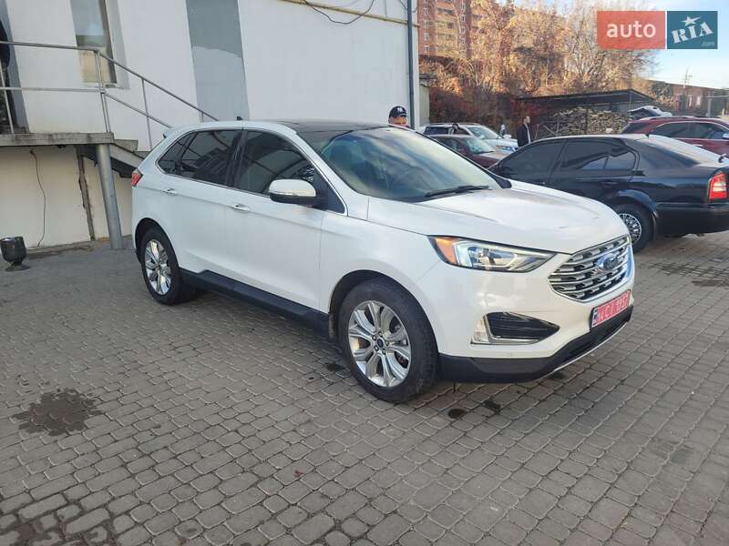 Позашляховик / Кросовер Ford Edge 2020 в Чорткові