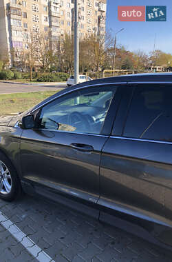 Внедорожник / Кроссовер Ford Edge 2015 в Южном