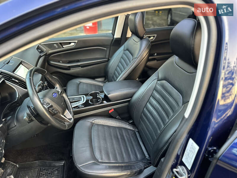 Позашляховик / Кросовер Ford Edge 2016 в Рівному