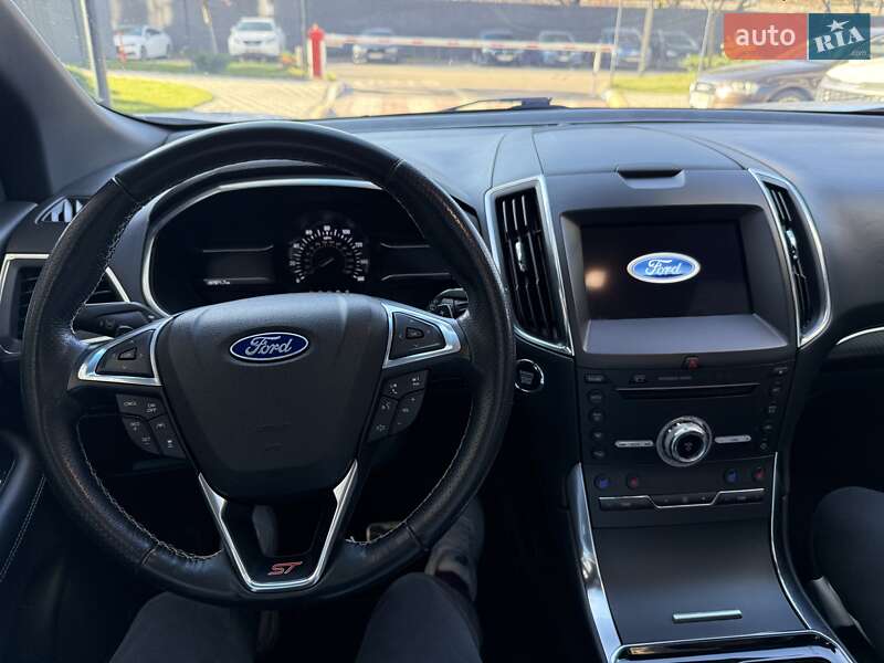 Позашляховик / Кросовер Ford Edge 2019 в Києві