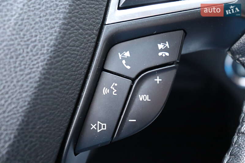 Позашляховик / Кросовер Ford Edge 2016 в Києві фото 26 Позашляховик / Кросовер Ford Edge 2016 в Києві