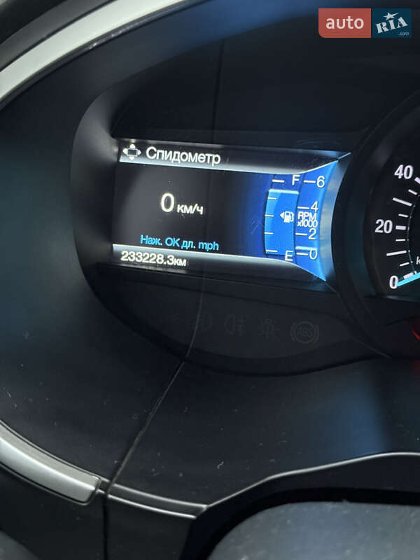 Позашляховик / Кросовер Ford Edge 2015 в Івано-Франківську