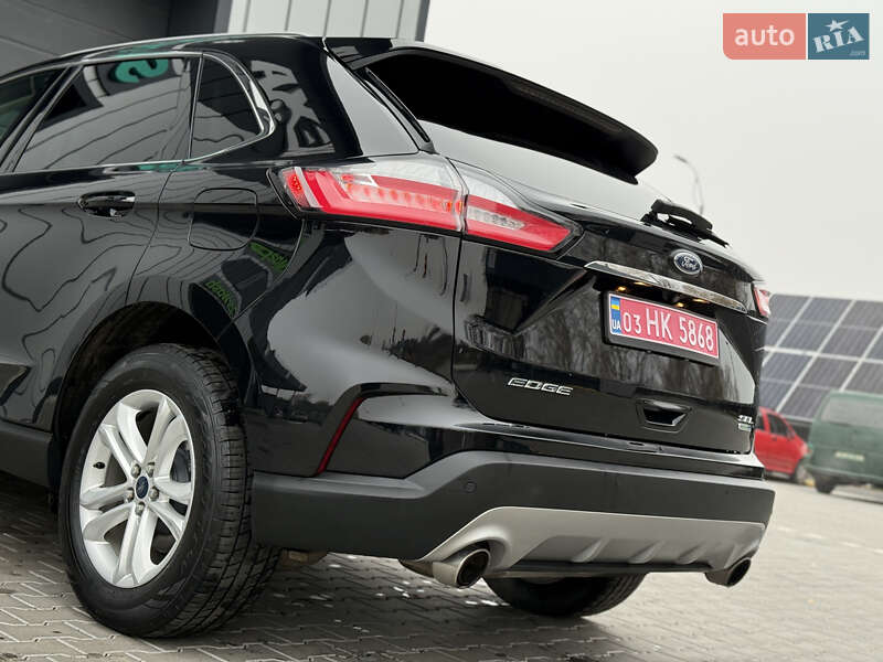 Внедорожник / Кроссовер Ford Edge 2018 в Владимире