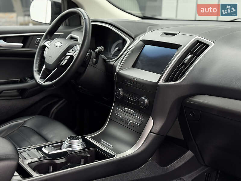 Внедорожник / Кроссовер Ford Edge 2018 в Владимире