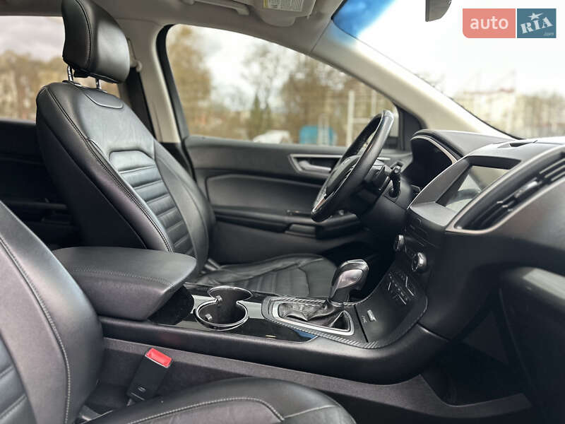 Позашляховик / Кросовер Ford Edge 2016 в Львові