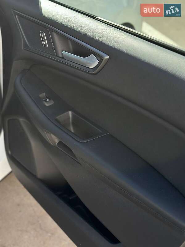 Позашляховик / Кросовер Ford Edge 2020 в Києві