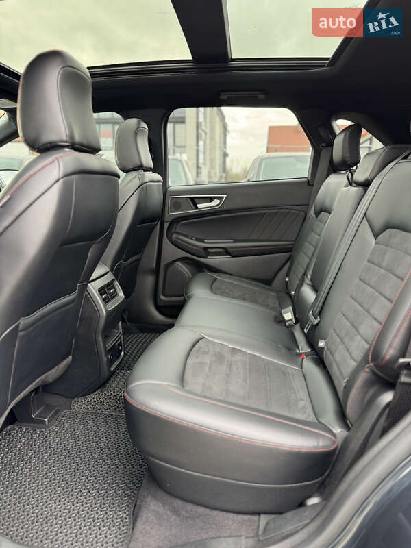 Позашляховик / Кросовер Ford Edge 2023 в Івано-Франківську