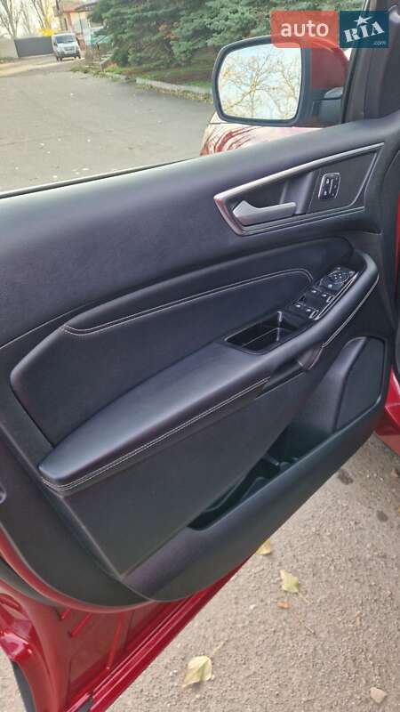 Позашляховик / Кросовер Ford Edge 2016 в Миколаєві