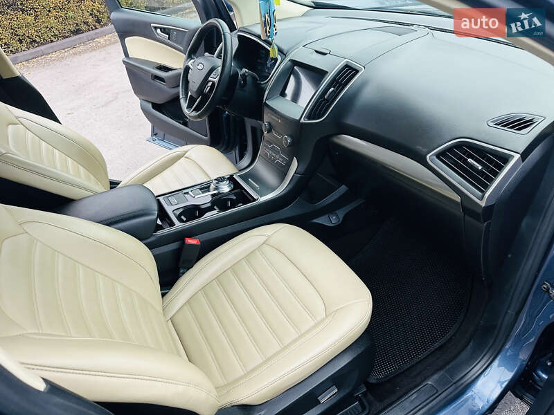 Внедорожник / Кроссовер Ford Edge 2018 в Каменском