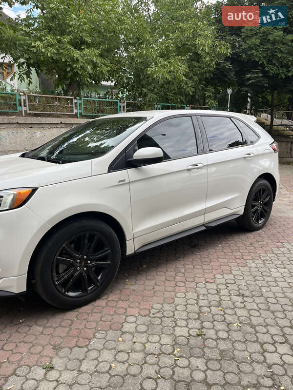 Внедорожник / Кроссовер Ford Edge 2021 в Чернигове