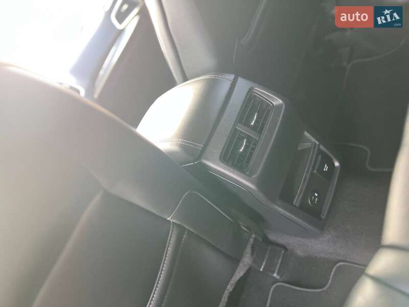 Позашляховик / Кросовер Ford Edge 2022 в Івано-Франківську фото 13 Позашляховик / Кросовер Ford Edge 2022 в Івано-Франківську